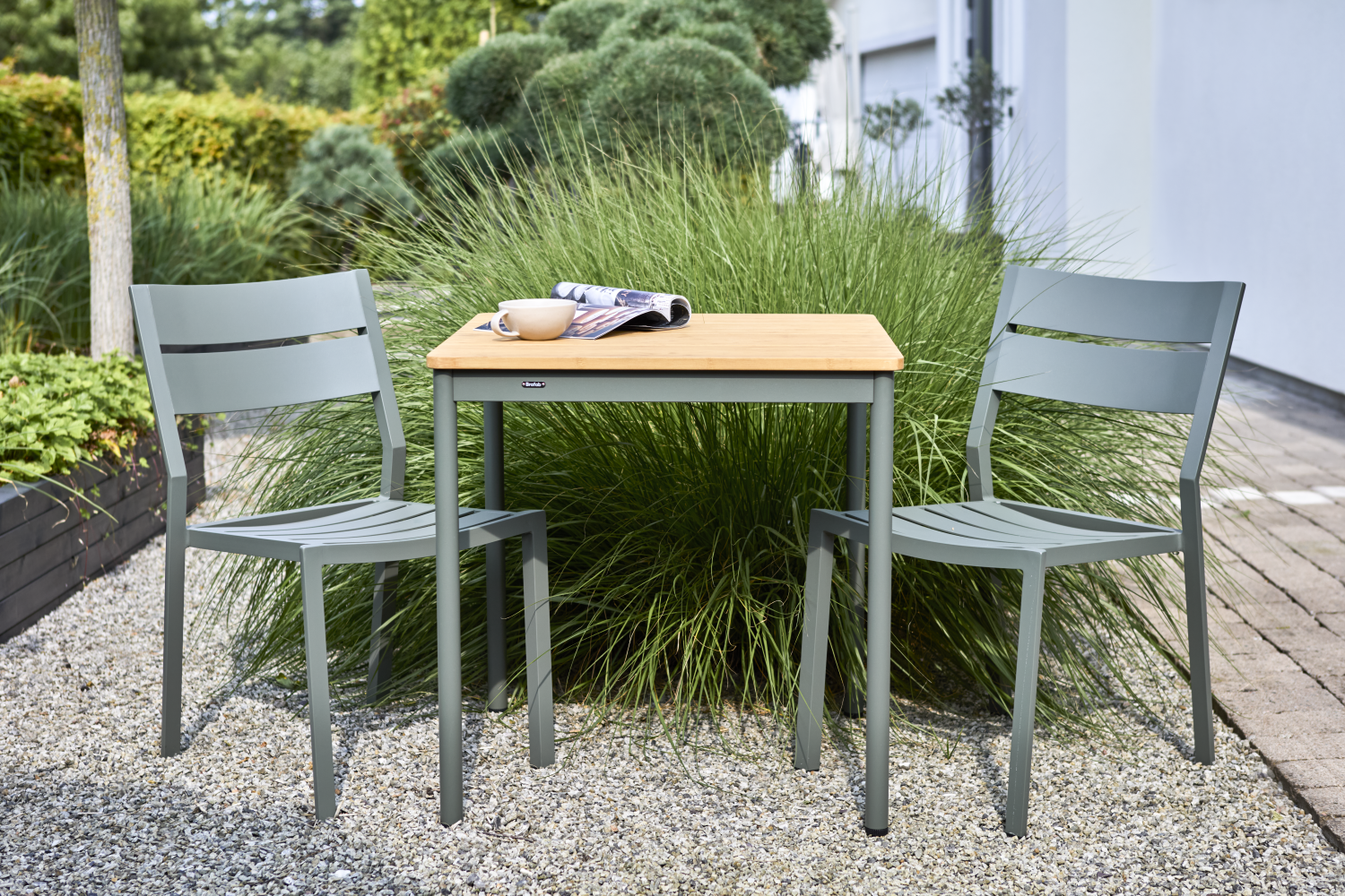Nox café table Nordic Green/Bamboo | Brafab